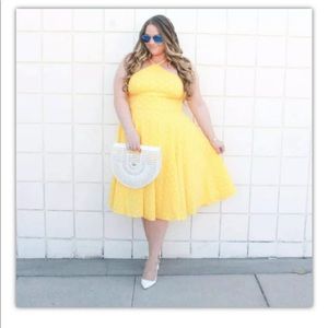 Venus Plus Dress 1X Yellow Polka Dot Tooled Halter